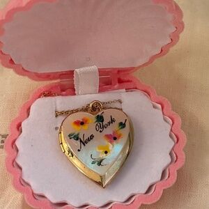 Sasha Samuel Vintage "New York" Hand Painted Sweetheart Locket